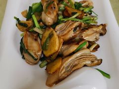 姜葱炒生蚝-深港1厨·港式粤菜