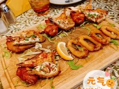 小吃拼盘-彼德西餐厅(环球中心店)