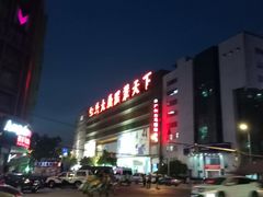 -广州白马服装市场