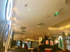 -必胜客(武汉欢乐谷店)