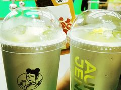 -沪上阿姨·臻选茶饮(上海环球港店)