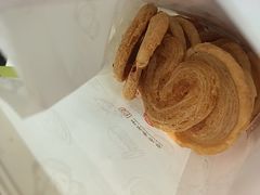 -上海哈尔滨食品厂(淮海中路店)