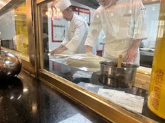 -汗腾格里·风味餐厅(新疆驻京办店)