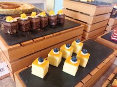 -鲤鱼洲酒店港鲤咖啡厅