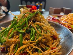 野生鹿角菜沙葱-纳鲁孜·新疆特色餐厅(上海悦荟广场店)