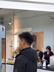 -U·NI SALON 造型