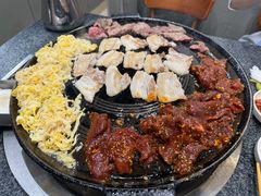 -海花锅盖烧烤店(怡馨家园店)