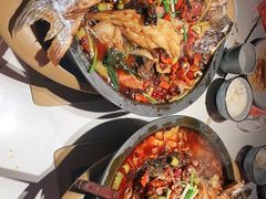 -鸣记脆皮烤鱼·海鲜烤鱼(三八广场店)