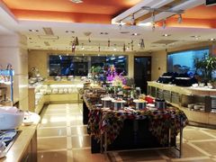 -天伦松鹤大饭店·欣妮咖啡