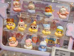 -泡泡玛特POPMART(侨福芳草地店)