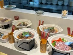 -鱼鲜饭香·招牌汽锅剁椒鱼头王