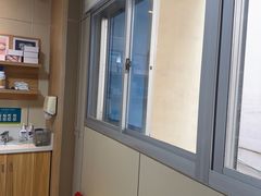 -上海仁爱医院口腔科 · 种植