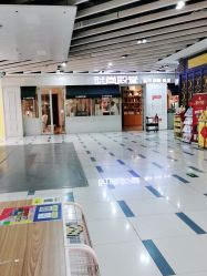 -时尚殿堂明星门店