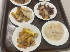 -天宜隆蘑菇宴火锅(石景山旗舰店)