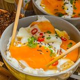 大连这个鸡蛋拌饭给我惊喜[强]三颗流心蛋好绝