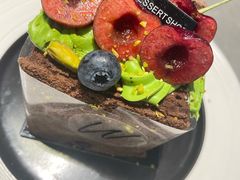 -W COLLECTIVE  DESSERT SHOP
