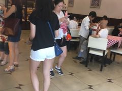 -红宝石·鲜奶小方·海派西点房(南丹店)
