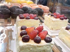 -奈雪的茶(亨特国际广场店)