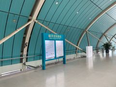 -龙阳路磁悬浮列车总站-停车场