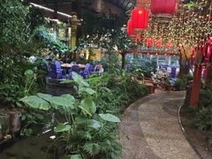 -九尊食上(生态园林酒店)