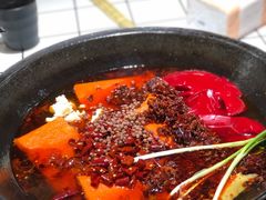 -扎起市井老火锅(乐山总店)