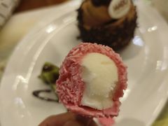 -MADO冰淇淋咖啡馆(淘金店)
