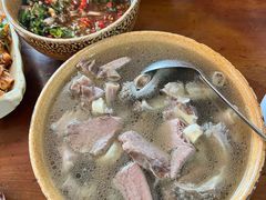 -汤锅大王(新平曹苏黄牛汤锅有限公司)