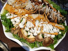 -巴倒烫陆派火锅山庄(南山总店)