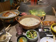 -三人行骨头王火锅(长寿店)