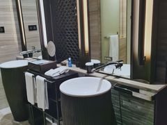 -深圳隐秀山居酒店