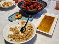 红葱脆骨炒饭-肥肥虾庄·金牌油焖大虾(首义路店)
