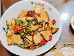 -富正毅三下锅(体育馆店)