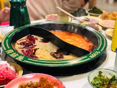 番茄鸳鸯锅底-有拈头成都市井火锅(老门东店)