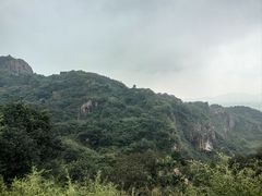 -灵岩山风景区