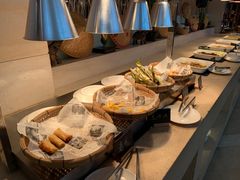 自助取餐区-中山大信皇冠假日酒店-信皇全日餐厅