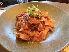 慢炖牛尾肉酱超宽面-Calix&Lay's(新天地店)