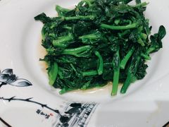 -御沪沪味园.融合菜.海鲜(斜土路店)