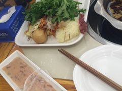 -袁记串串香(泉水轻轨站店)