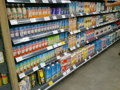 牛奶区-Olé精品超市(广州太古汇店)