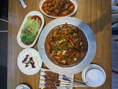 -俭寨大盘鸡·手抓肉·烧烤新疆菜(乌苏路店)