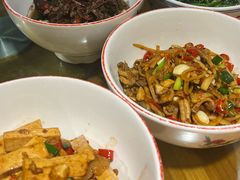 -天添小厨餐馆(白沙路店)