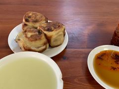 -宝瑞门钉肉饼店