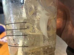 -luckincoffee瑞幸咖啡(香港名店街店)