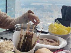 -云中捞高空旋转餐厅(商茂世纪广场店)