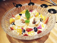 -POKEE VIA&Brunch·维娅(重庆来福士店)