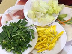 -桥香园云南过桥米线(金马碧鸡店)