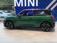 -北京盈之宝宝马&MINI4S店(望京店)