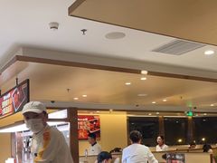 -海底捞火锅(金地广场生日主题店)