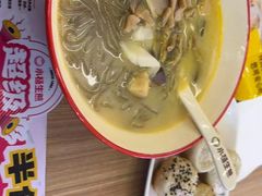 -小杨生煎(白玉兰广场店)