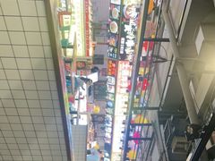 -八一路好吃街(雨田商务大厦店)